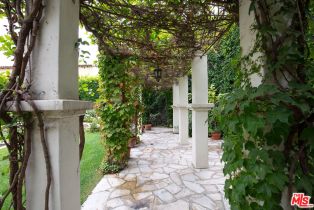 Single Family Residence, 703 Walden dr, Beverly Hills, CA 90210 - 24