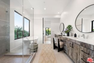 Single Family Residence, 4637 Dunas ln, Tarzana, CA 91356 - 17