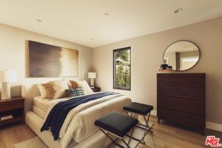 Single Family Residence, 5725 Katherine ave, Sherman Oaks, CA 91401 - 34