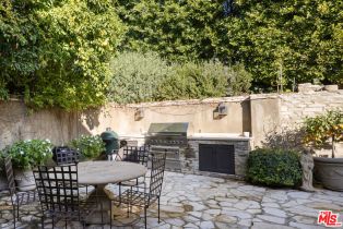 Single Family Residence, 1220 Benedict Canyon dr, Beverly Hills, CA 90210 - 9