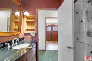 Single Family Residence, 17152 Barneston st, Granada Hills, CA 91344 - 26