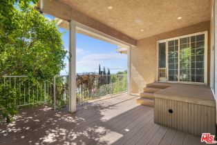 Single Family Residence, 17152 Barneston st, Granada Hills, CA 91344 - 31