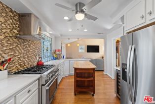 Single Family Residence, 17152 Barneston st, Granada Hills, CA 91344 - 10