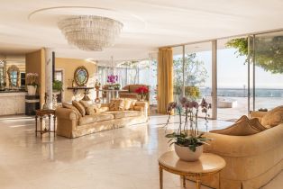 Single Family Residence, 305 Trousdale pl, Beverly Hills, CA 90210 - 4