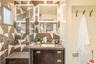 Single Family Residence, 1012 Euclid st, Santa Monica, CA 90403 - 9