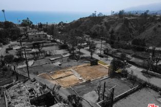 , 582 Radcliffe ave, Pacific Palisades, CA 90272 - 3