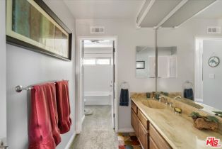 Single Family Residence, 9697 Moorgate rd, Beverly Hills, CA 90210 - 25