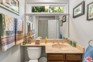 Single Family Residence, 9697 Moorgate rd, Beverly Hills, CA 90210 - 20