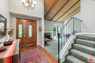 Single Family Residence, 9697 Moorgate rd, Beverly Hills, CA 90210 - 9