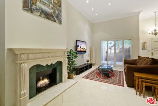 Condominium, 1131 Alta Loma rd, West Hollywood , CA 90069 - 7