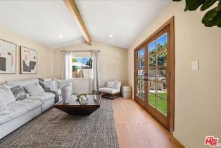 Single Family Residence, 14537 Hesby st, Sherman Oaks, CA 91403 - 31