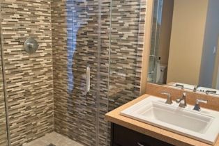 , 10701 Wilshire blvd, Westwood, CA 90024 - 8