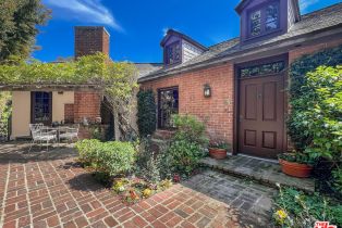 Single Family Residence, 1277 Leona dr, Beverly Hills, CA 90210 - 4