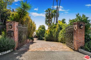 Single Family Residence, 1277 Leona dr, Beverly Hills, CA 90210 - 2