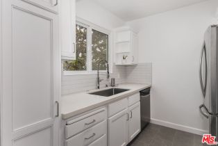 , 757 Ocean ave, Santa Monica, CA 90402 - 5