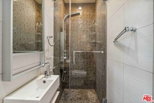 Single Family Residence, 10037 Reevesbury dr, Beverly Hills, CA 90210 - 19