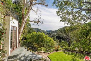 Single Family Residence, 10037   Reevesbury Dr, Beverly Hills, CA  Beverly Hills, CA 90210