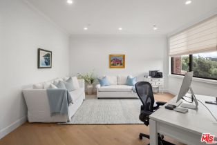 Condominium, 300 Swall dr, Beverly Hills, CA 90211 - 17