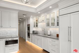 Condominium, 300 Swall dr, Beverly Hills, CA 90211 - 13