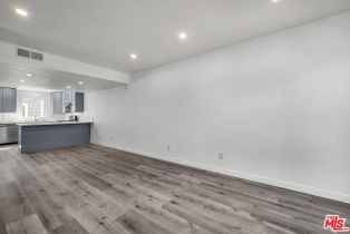 Condominium, 13340 Burbank blvd, Sherman Oaks, CA 91401 - 12
