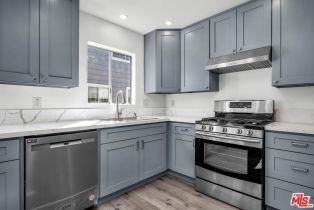 Condominium, 13340 Burbank blvd, Sherman Oaks, CA 91401 - 17