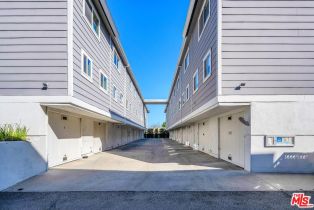 Condominium, 13340 Burbank blvd, Sherman Oaks, CA 91401 - 25