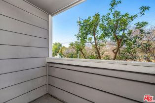 Condominium, 13340 Burbank blvd, Sherman Oaks, CA 91401 - 8