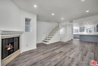 Condominium, 13340 Burbank blvd, Sherman Oaks, CA 91401 - 4