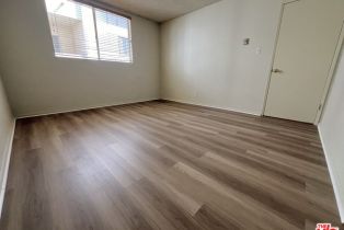 , 203 Montana ave, Santa Monica, CA 90403 - 10