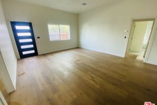 Single Family Residence, 22656 Miranda st, Woodland Hills, CA 91367 - 37