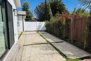 Single Family Residence, 22656 Miranda st, Woodland Hills, CA 91367 - 32