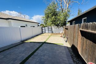 Single Family Residence, 22656 Miranda st, Woodland Hills, CA 91367 - 34