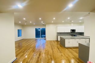 Single Family Residence, 22656 Miranda st, Woodland Hills, CA 91367 - 8