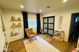 Single Family Residence, 22656 Miranda st, Woodland Hills, CA 91367 - 19