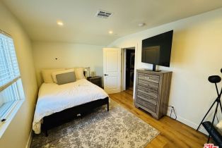 Single Family Residence, 22656 Miranda st, Woodland Hills, CA 91367 - 27