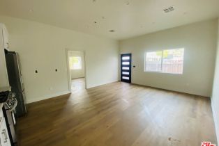 Single Family Residence, 22656 Miranda st, Woodland Hills, CA 91367 - 38