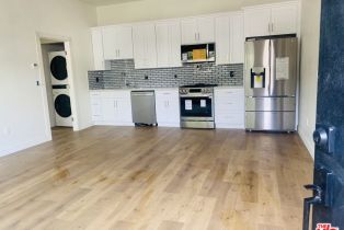 Single Family Residence, 22656 Miranda st, Woodland Hills, CA 91367 - 39