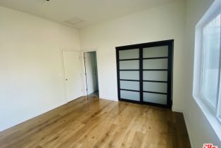 Single Family Residence, 22656 Miranda st, Woodland Hills, CA 91367 - 43