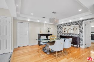 Single Family Residence, 326 Doheny dr, Beverly Hills, CA 90211 - 5