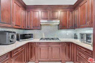 Single Family Residence, 326 Doheny dr, Beverly Hills, CA 90211 - 14