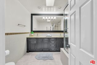 Single Family Residence, 326 Doheny dr, Beverly Hills, CA 90211 - 20