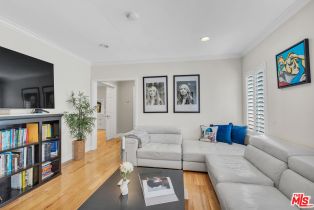 Single Family Residence, 326 Doheny dr, Beverly Hills, CA 90211 - 17