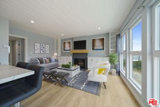 , 200 45th st, Manhattan Beach, CA 90266 - 4