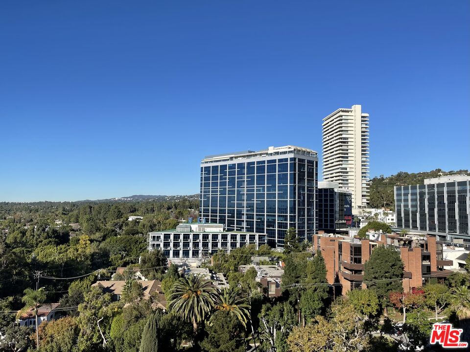 , 999 DOHENY dr, West Hollywood , CA 90069 - 1