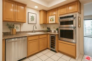 Condominium, 10336 Wilshire blvd, Westwood, CA 90024 - 5