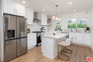 Residential Income, 2616 Abbot Kinney blvd, Venice, CA 90291 - 5