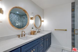 Residential Income, 2616 Abbot Kinney blvd, Venice, CA 90291 - 11