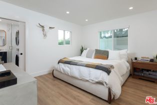 Residential Income, 2616 Abbot Kinney blvd, Venice, CA 90291 - 9