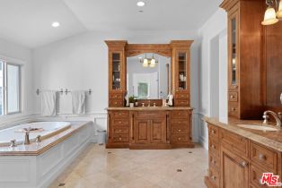 Single Family Residence, 23575 Park South st, Calabasas, CA 91302 - 49