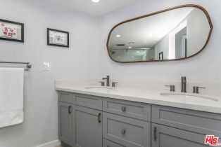 Condominium, 10600 Wilkins ave, Westwood, CA 90024 - 14